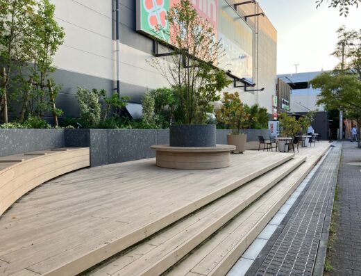 マーケットスクエア中山寺