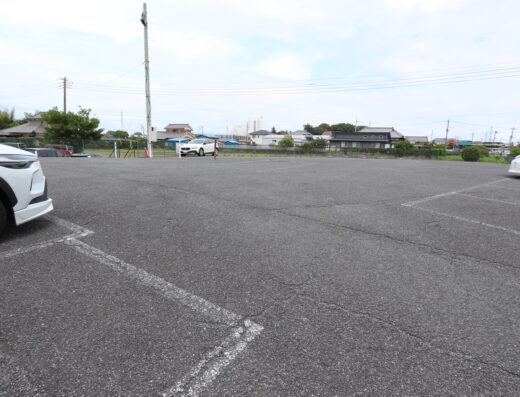 さいたま市のオートオークション会場(JU埼玉会館)